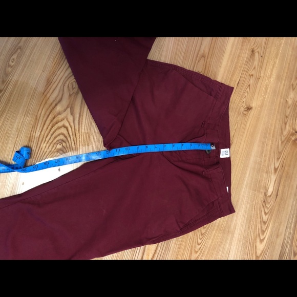 Gap super comfy girlfriend khakis - Picture 5 of 8